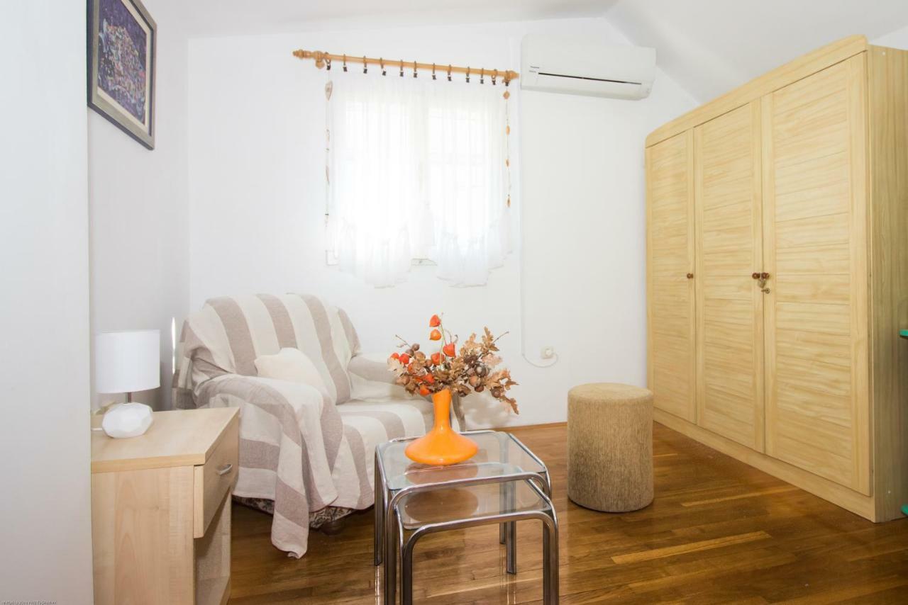 Apartments Kuca Mala Σπλιτ Εξωτερικό φωτογραφία